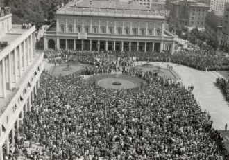 Реджо-нель-Эмилия. Италия. Фото середины