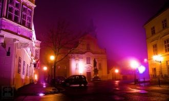 Город Дьёр ночью.