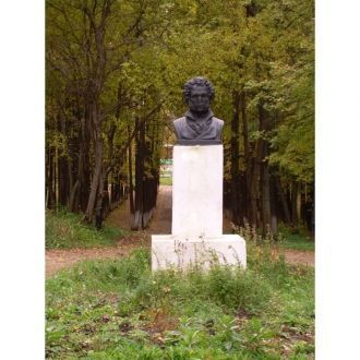 Лысьва. Памятник А.С. Пушкину.