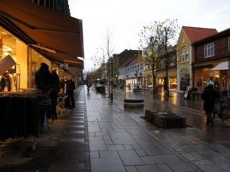 На улице города Фредерисия.