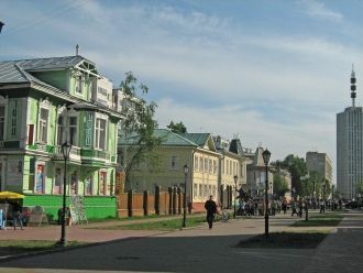 Пешеходный проспект Чумбарова-Лучинского