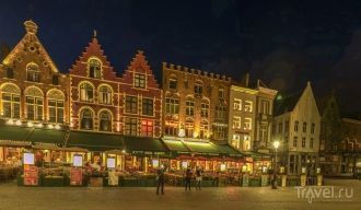 Город Халле ночью.