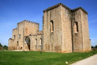 Достопримечательность города Порталегри.