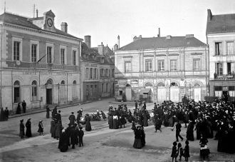 Шатору на старых фото.