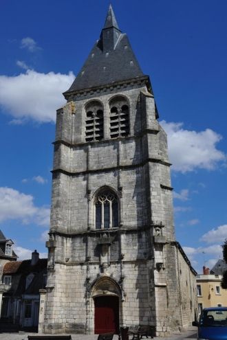 Церковь&nbsp;Сен-Марсьяль в&nbsp;Шатору.