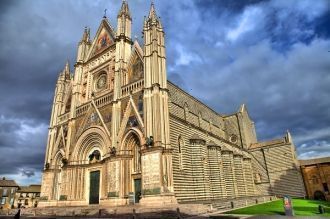 Кафедральный собор (Duomo di Orvieto).