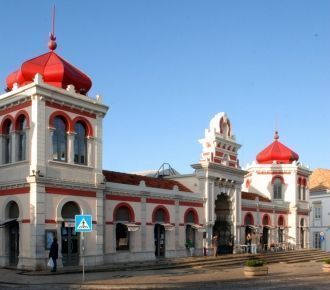 Достопримечательность Лоле.