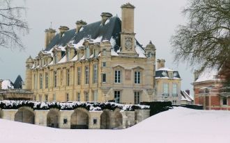 Замок города Дрё.