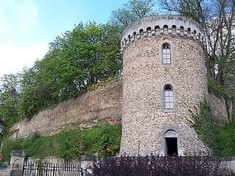 Достопримечательность Дрё.