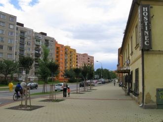 Люди на улицах Рокицани.