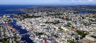 Хёугесунн с высоты.