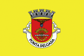 Флаг города Понта-Делгада.