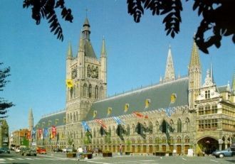 Ратуша города Руселаре.