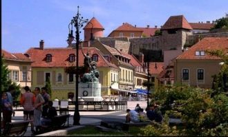 Городские жители и гости города Эгер, Ве