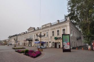 Улица Ленина — центральная улица города 