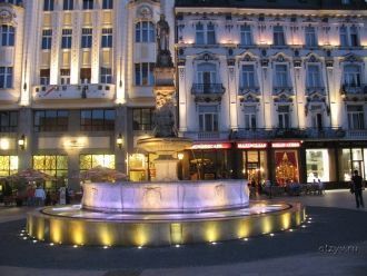 Трнава ночью.