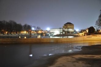 Ночной город Нимбрук.