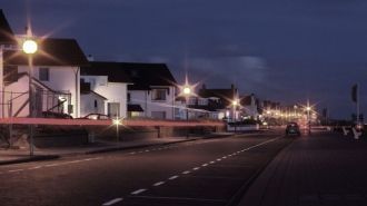 Набережная Зандворта ночью.