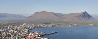 Город Акранес с высоты.