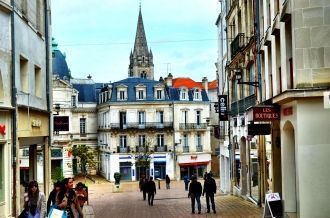 Ангулем и его старые улочки.