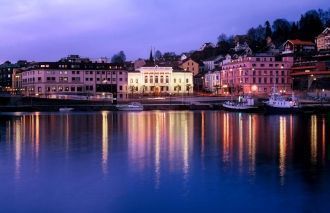 Норвегия. Шиен ночью.