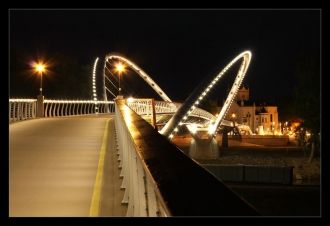 Сольнок ночью.