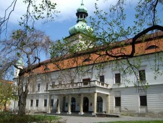 Достопримечательности города Всетин.