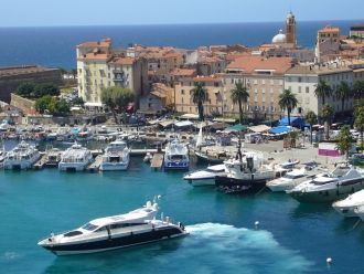 Вид на Аяччо.