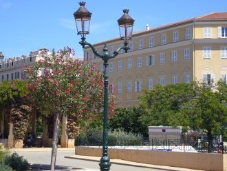 Улица Аяччо.