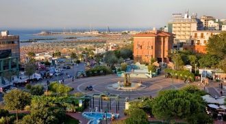 Вид на Каттолику.