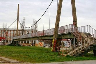 Сухой мост в Зренянине является значимой