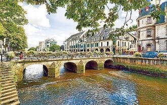 Достопримечательность города Кемпер.