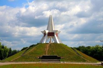 Курган Бессмертия, Брянск.