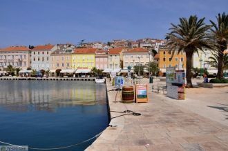 Мали-Лошинь.