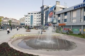 Городские жители и гости города Балыкеси