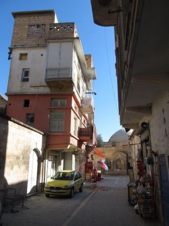 Узкие улочки Урфы.