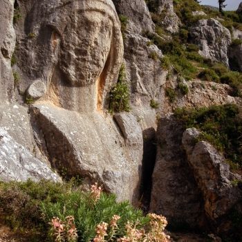 Скальная резьба, Антакья, Турция.