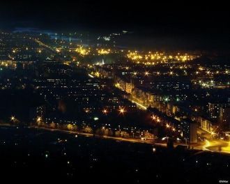 Город Междуреченск ночью.