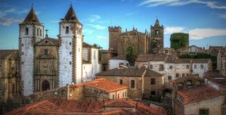 Испанский город Касерес с высоты.