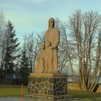 Мемориал погибшим военным.&nbsp;Кемиярви