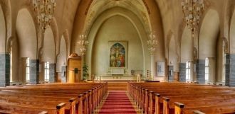 Внутри Кемиярвенской церкви.