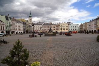 Площадь Кркношова