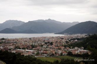 Вид на Мармарис при подъезде к городу