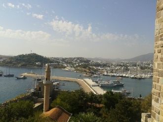 Город Измит.