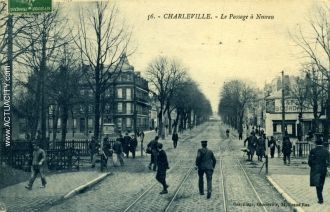 История на фото. Шарлевиль-Мезьер.