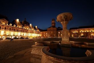 Шарлевиль-Мезьер ночью.