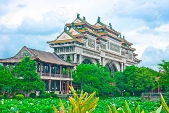 Китайская традиционная мемориальная арка