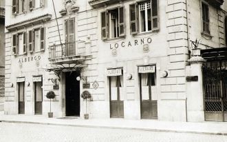Историческое изображение отеля Локарно.