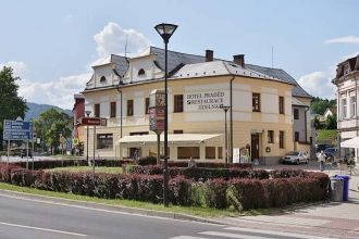 Улица Дукельска