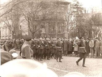 Парад Южной группы советских войск в Вен
